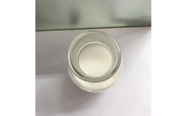 加入水性消泡剂